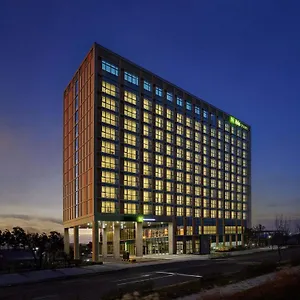 4* Hotel Ibis Styles Ambassador Airport T2